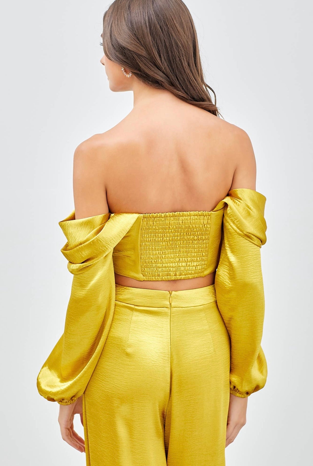 OFF SHOULDER PRINCESS TOP