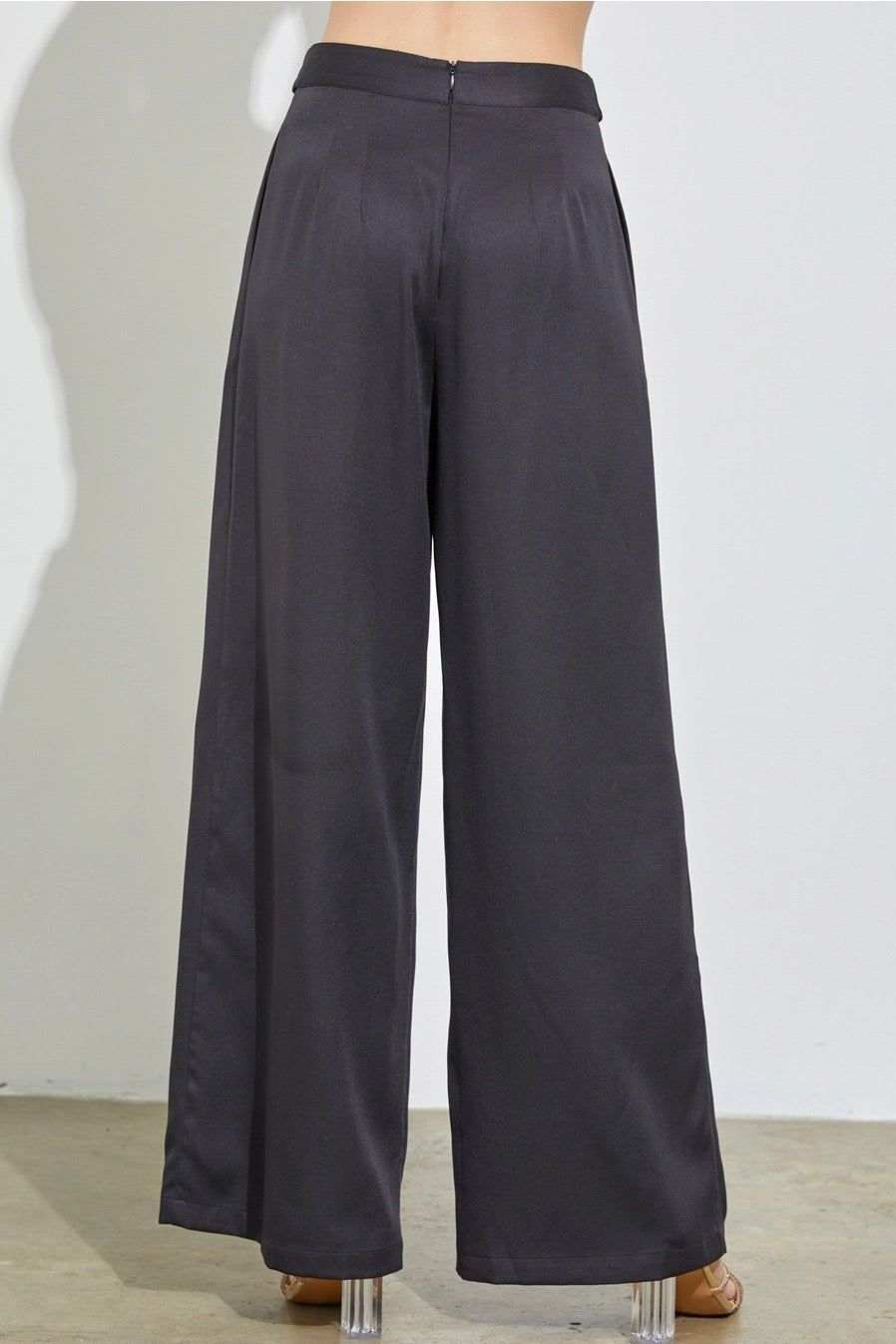 Cross Bottom Details wide legs  Pants