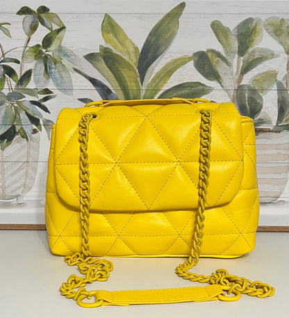 QUILTED MINI CHAIN BAG